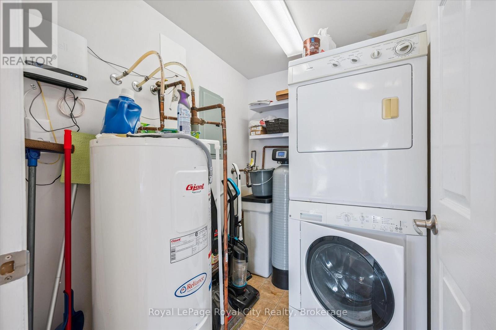 212 - 37 Goodwin Drive, Guelph, Ontario N1L 0E6 - Photo 14 - X12705098