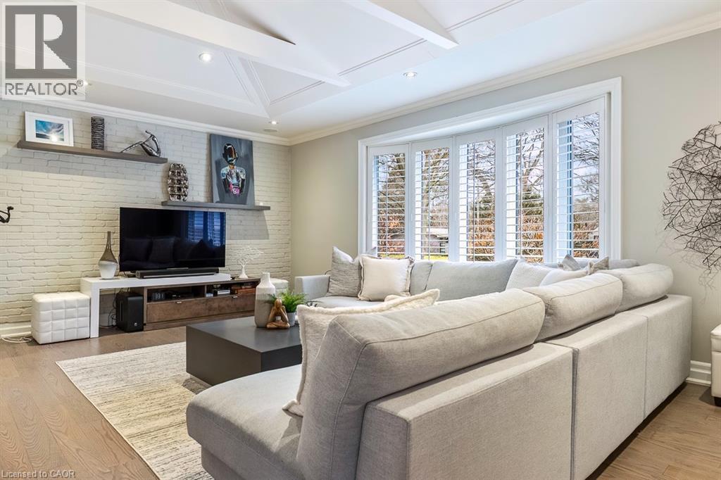 1176 Greenoaks Drive, Mississauga, Ontario  L5J 3A2 - Photo 13 - 40799030