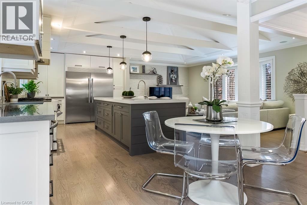 1176 Greenoaks Drive, Mississauga, Ontario  L5J 3A2 - Photo 6 - 40799030