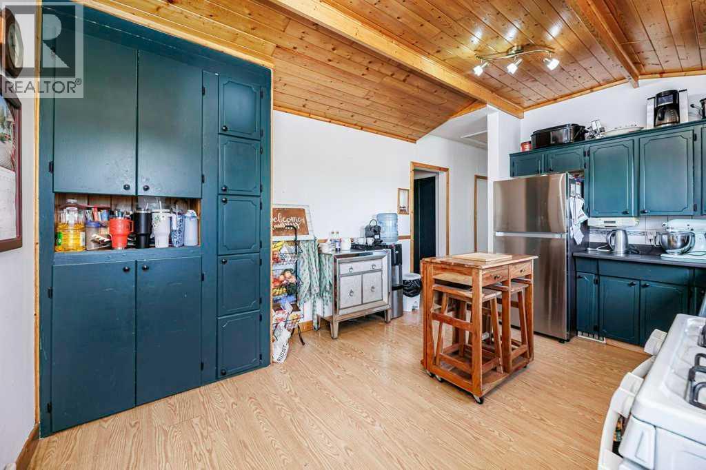 14503 Highway 12, Castor, Alberta  T0C 0X0 - Photo 4 - A2264050