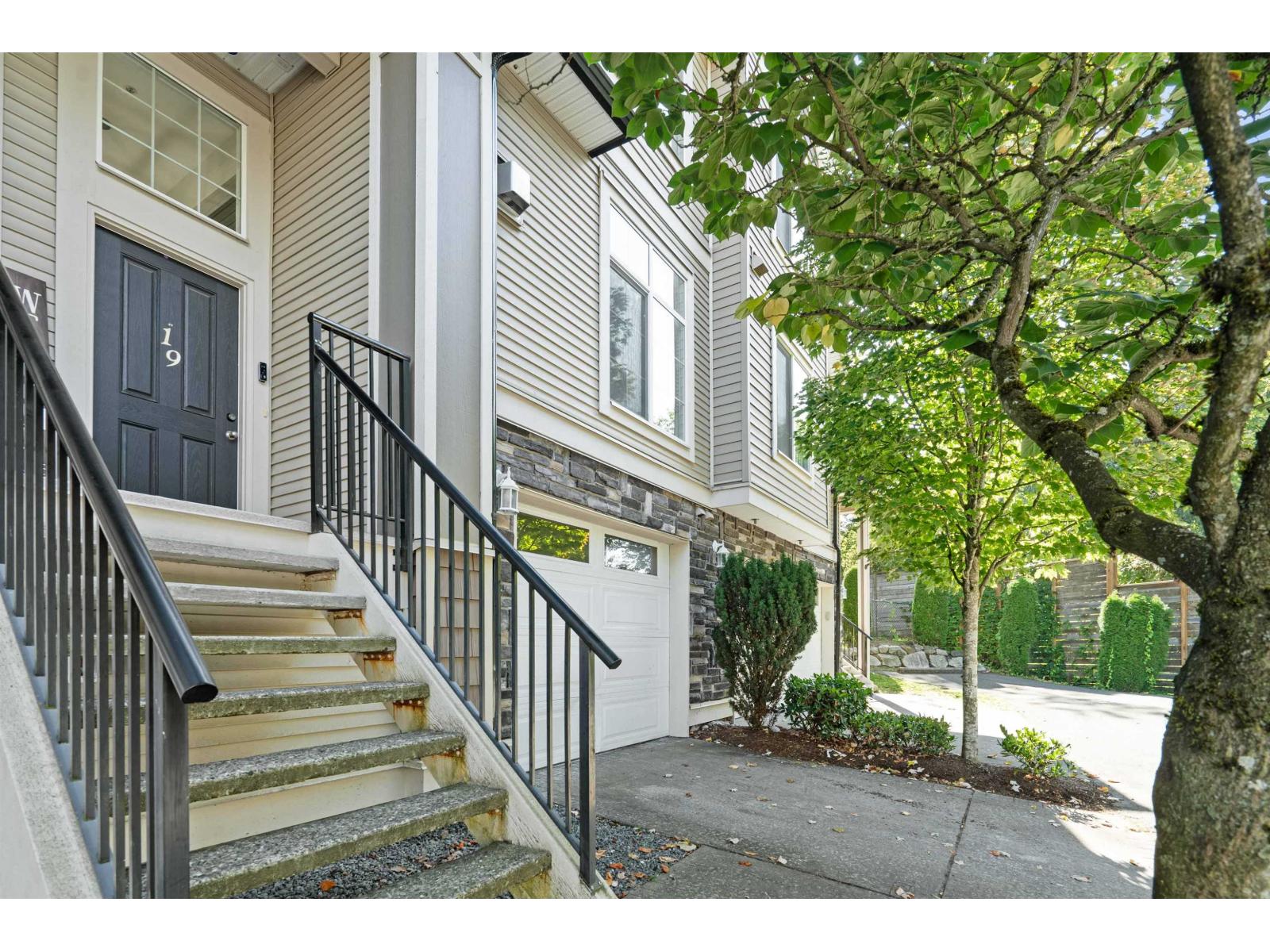 19 46832 Hudson Road, Promontory, Chilliwack, British Columbia  V2R 0L9 - Photo 3 - R3079603