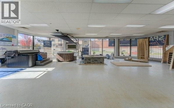 40 W Lancaster Street W, Kitchener, Ontario  N2H 4S9 - Photo 6 - 40799230