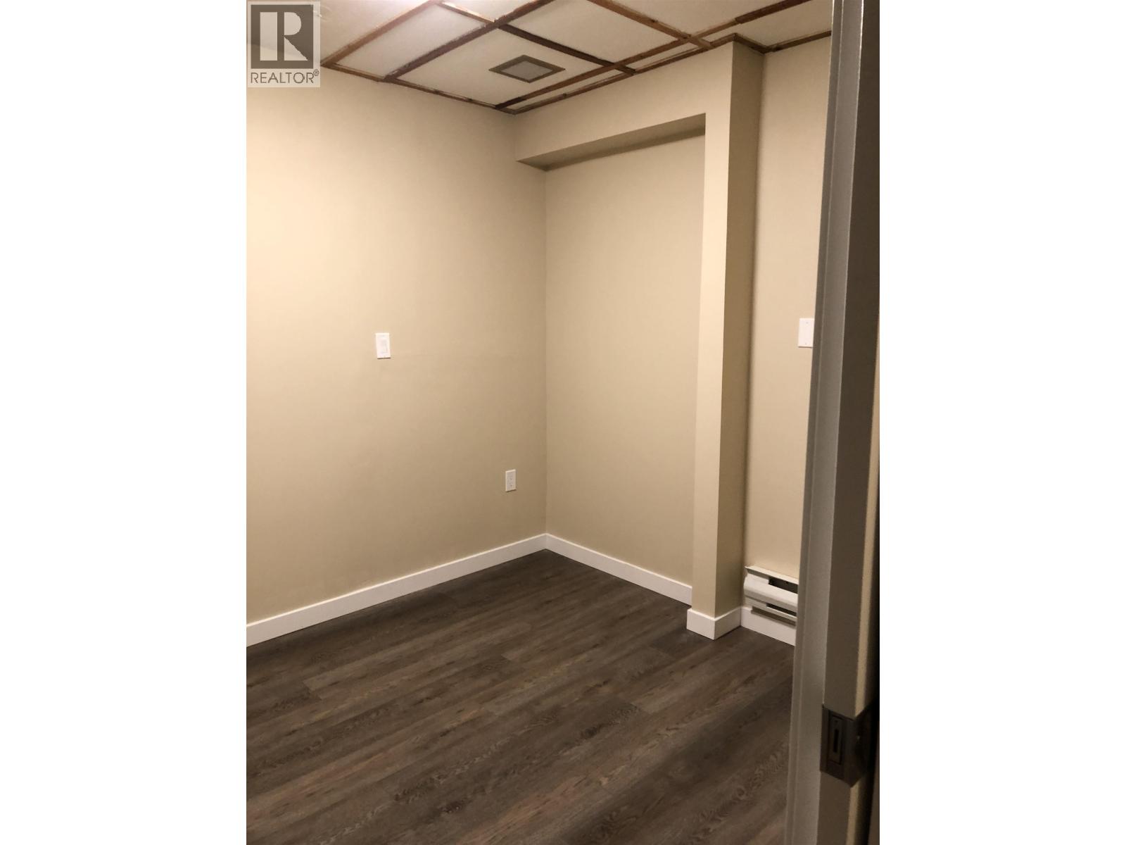 Listing Picture 11 of 13 : 11160 BARKENTINE PLACE, Richmond / 烈治文 - 魯藝地產 Yvonne Lu Group - MLS Medallion Club Member