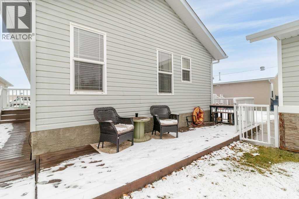 7 Baywood Link, Sylvan Lake, Alberta  T4S 0A8 - Photo 27 - A2269889