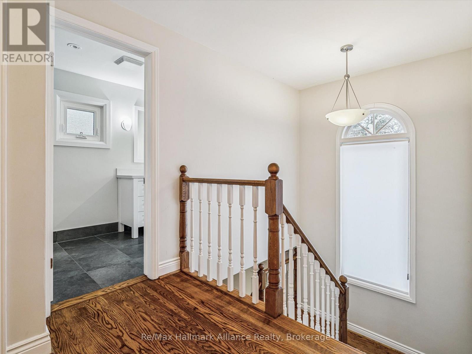 1188 Carey Road, Oakville, Ontario  L6J 2E4 - Photo 17 - W12671708