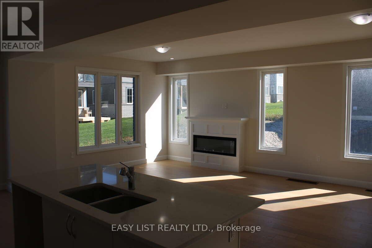 299 Mullighan Gardens, Peterborough, Ontario  K9K 0H2 - Photo 5 - X12700994