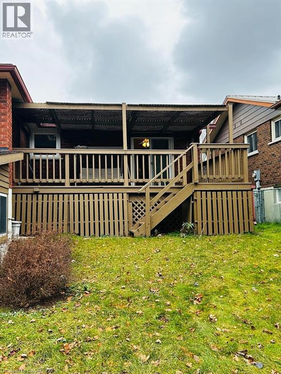 402 Lakeview Drive, Waterloo, Ontario  N2L 4Z6 - Photo 15 - 40799076