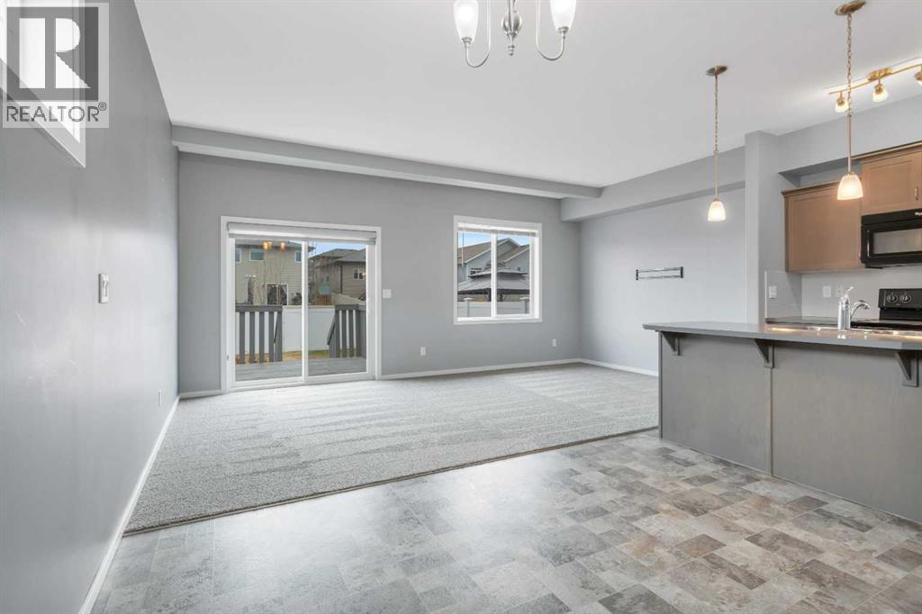 49 Thomlison Avenue, Red Deer, Alberta  T4P 0T1 - Photo 5 - A2267190