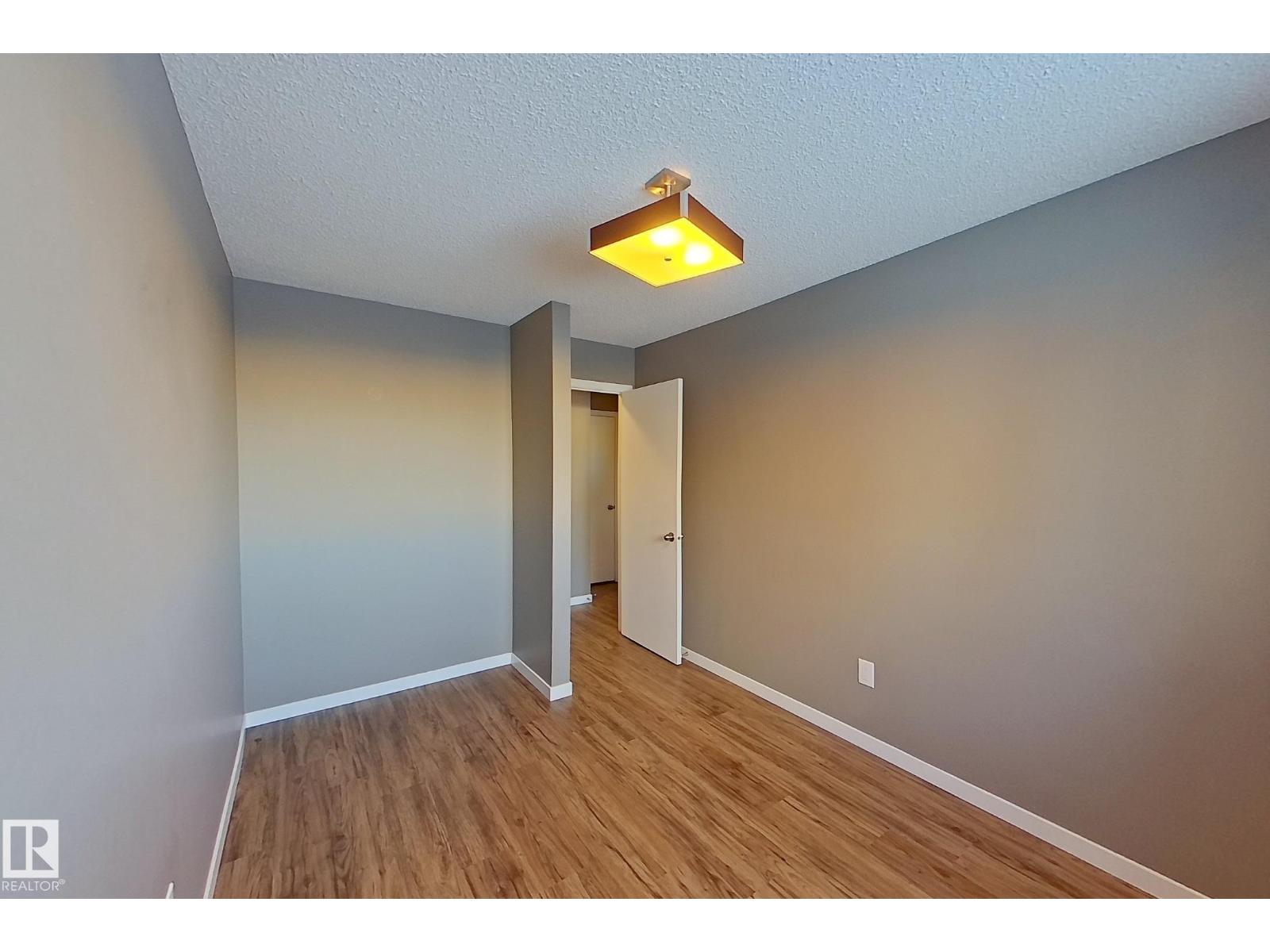 #112 15105 121 St Nw, Edmonton, Alberta  T5X 2G3 - Photo 19 - E4470327