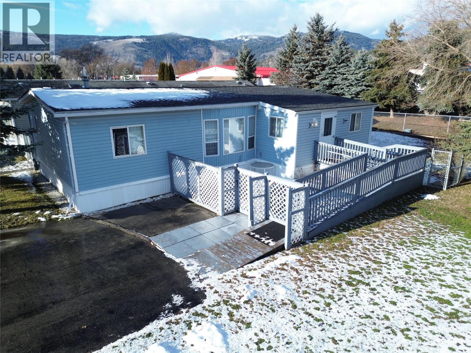 7225 Boundary Drive Unit# 10, grand forks, British Columbia