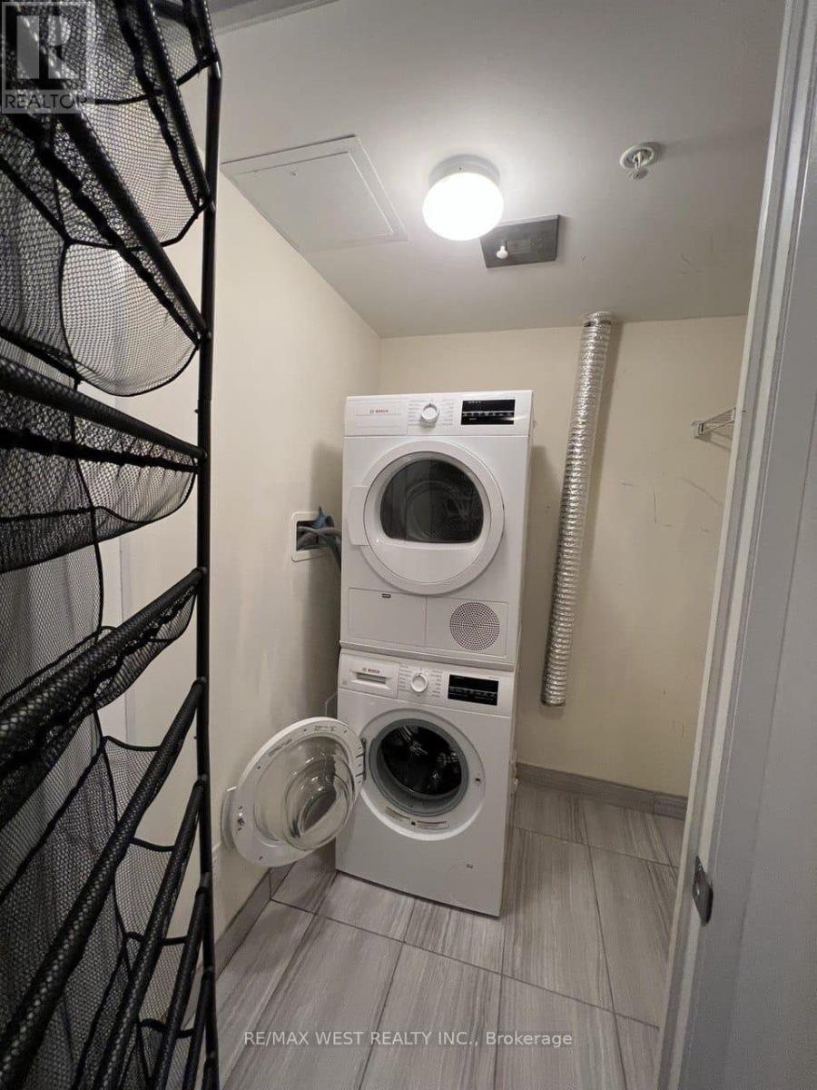 211e - 555 Wilson Avenue, Toronto, Ontario  M3H 0C5 - Photo 5 - C12705080