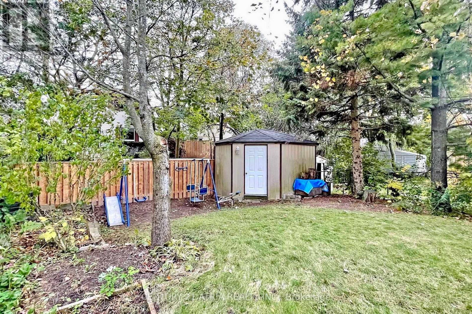 37 Springhead Gardens, Richmond Hill, Ontario  L4C 5C1 - Photo 19 - N12704962