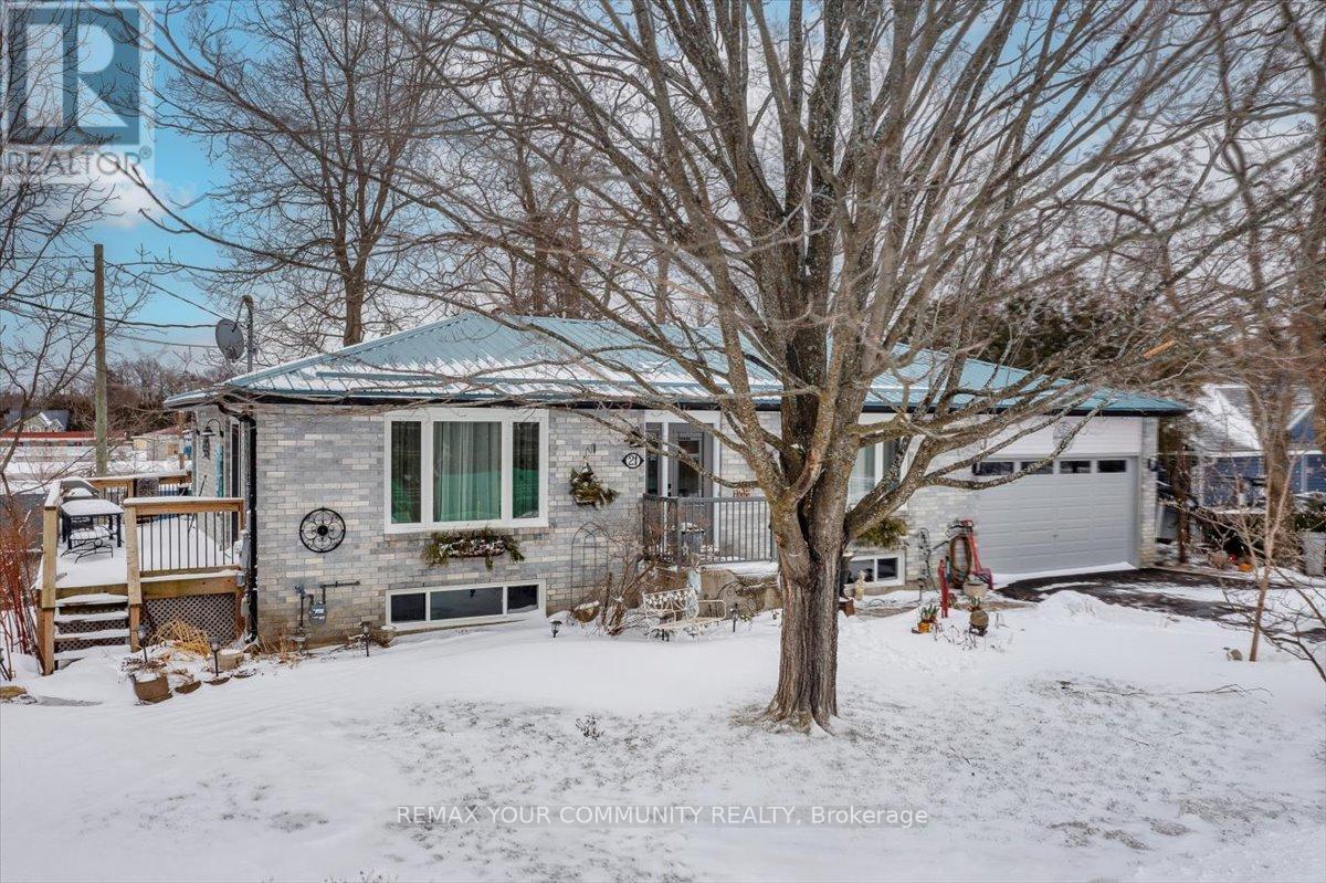 21 Malone Road, Georgina, Ontario  L0E 1L0 - Photo 1 - N12705130