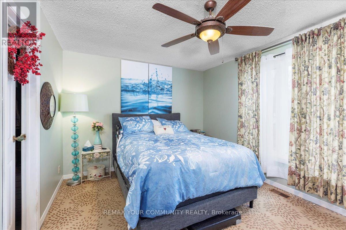 21 Malone Road, Georgina, Ontario  L0E 1L0 - Photo 11 - N12705130