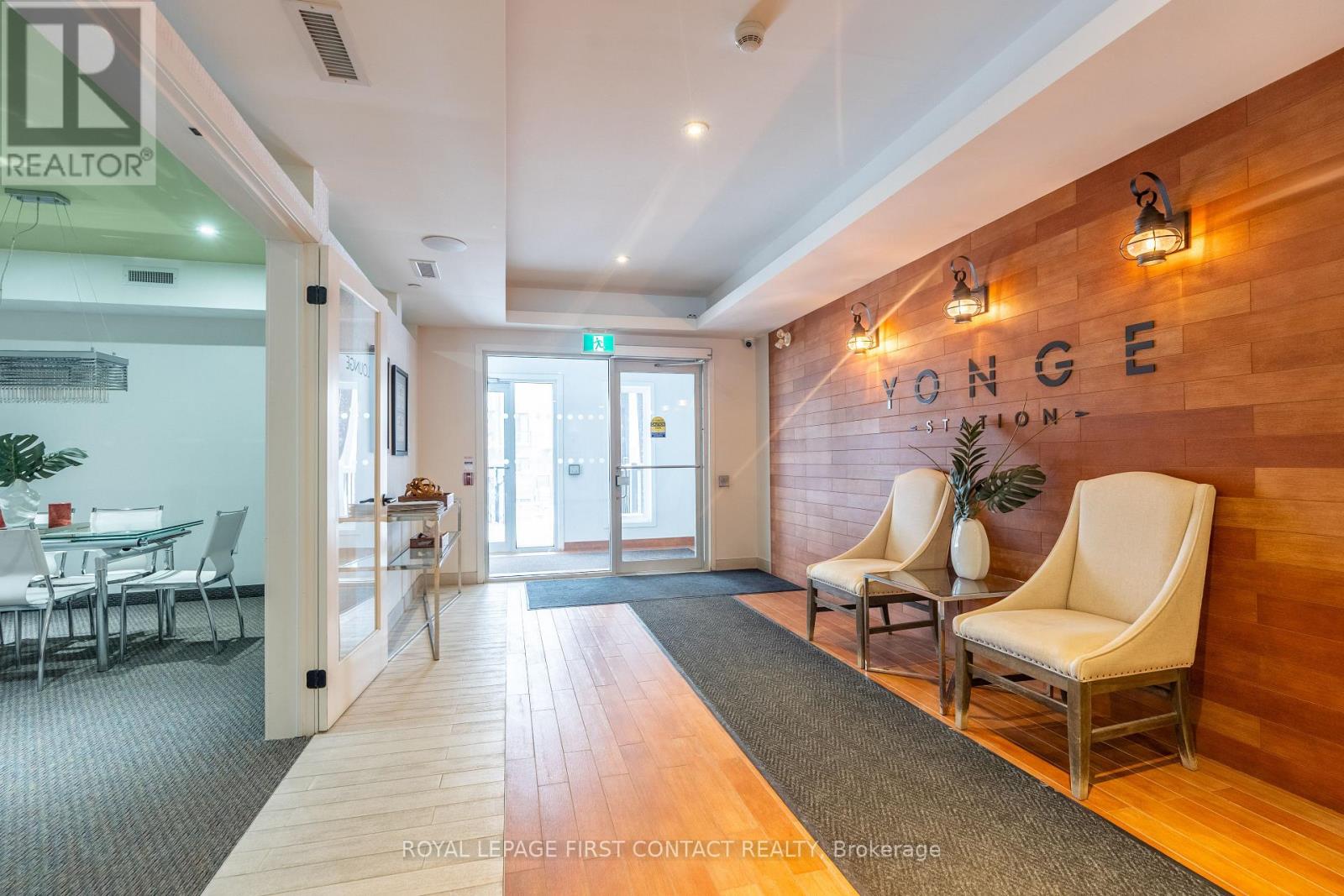 311 - 720 Yonge Street, Barrie, Ontario  L9J 0G9 - Photo 2 - S12705014