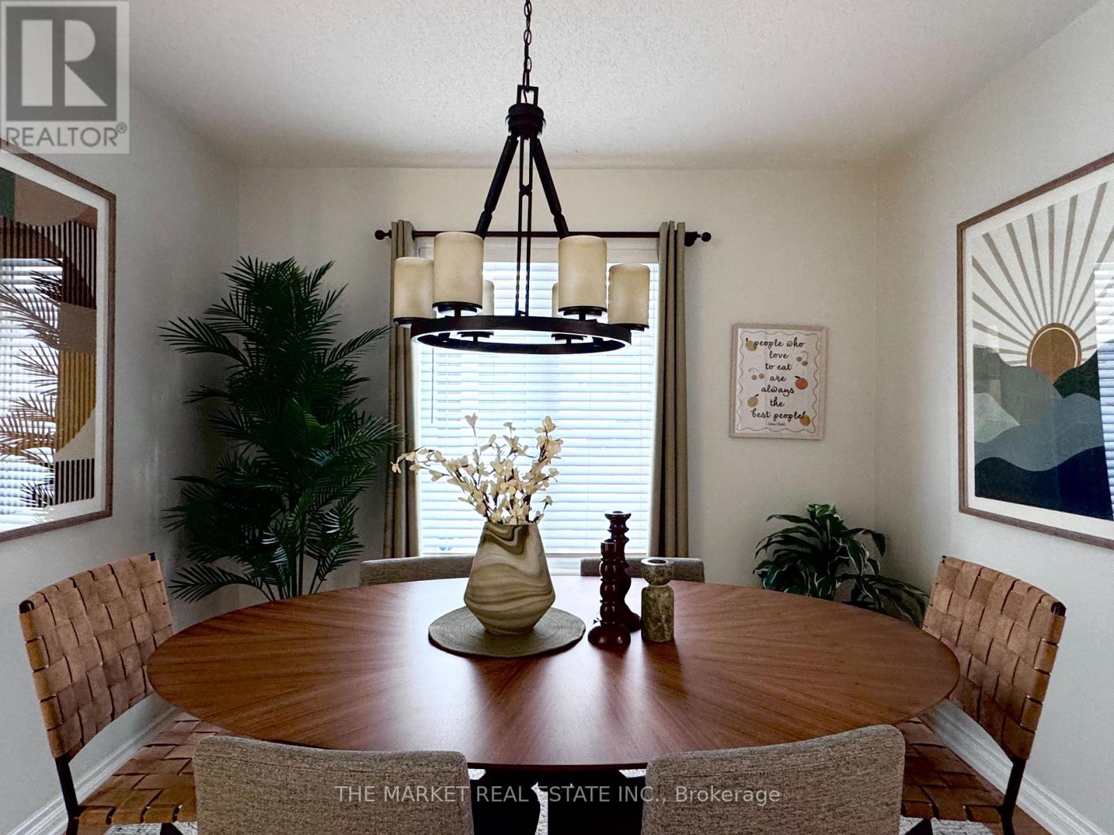 688 Rayner Court, Milton, Ontario  L9T 0N9 - Photo 5 - W12696730