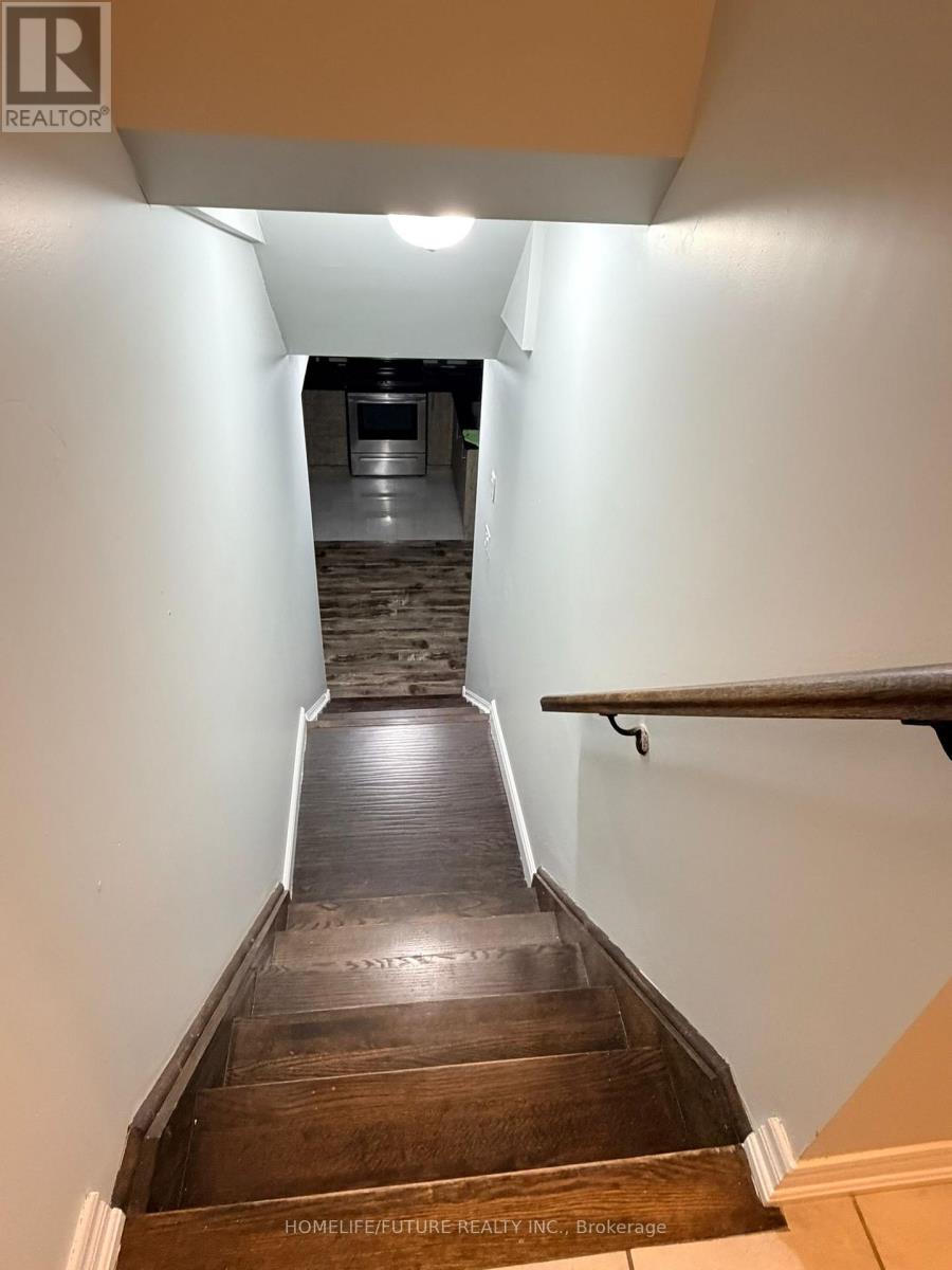 Bsmt - 5 Oxendon Road, Brampton, Ontario  L7A 4M4 - Photo 18 - W12703904