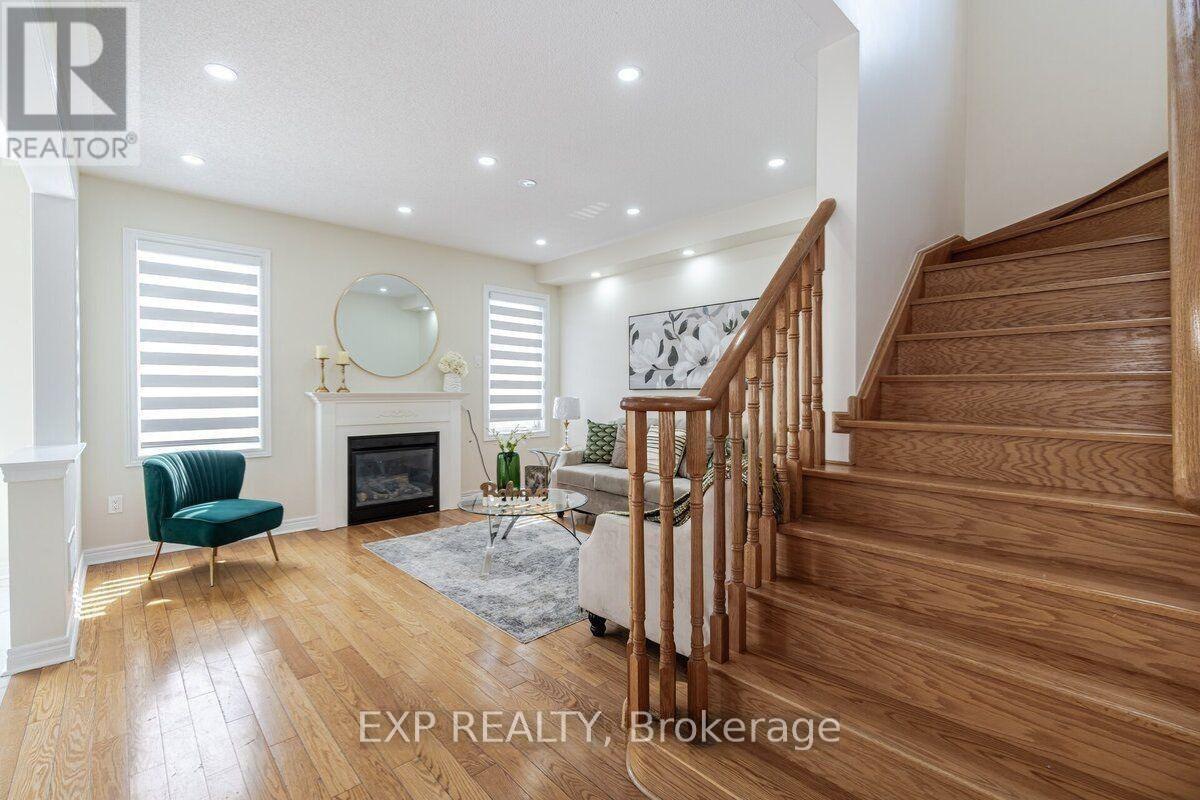 5 Appleaire Cres, Brampton, Ontario  L6R 0Y4 - Photo 12 - W12704968