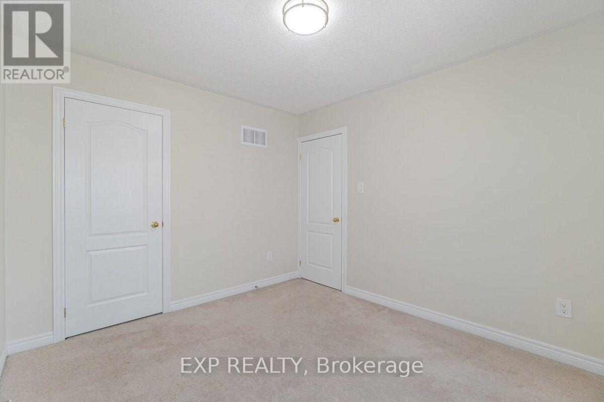 5 Appleaire Cres, Brampton, Ontario  L6R 0Y4 - Photo 19 - W12704968