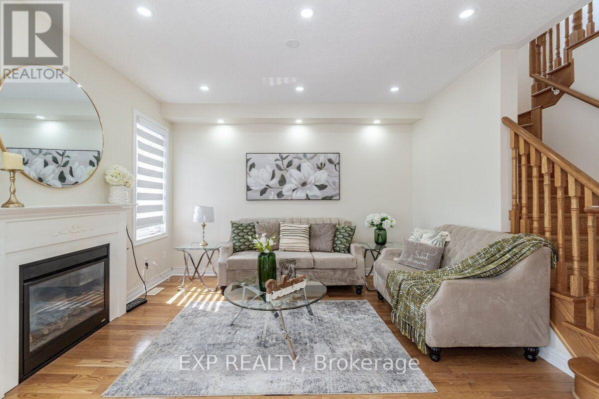 5 Appleaire Cres, Brampton, Ontario  L6R 0Y4 - Photo 8 - W12704968