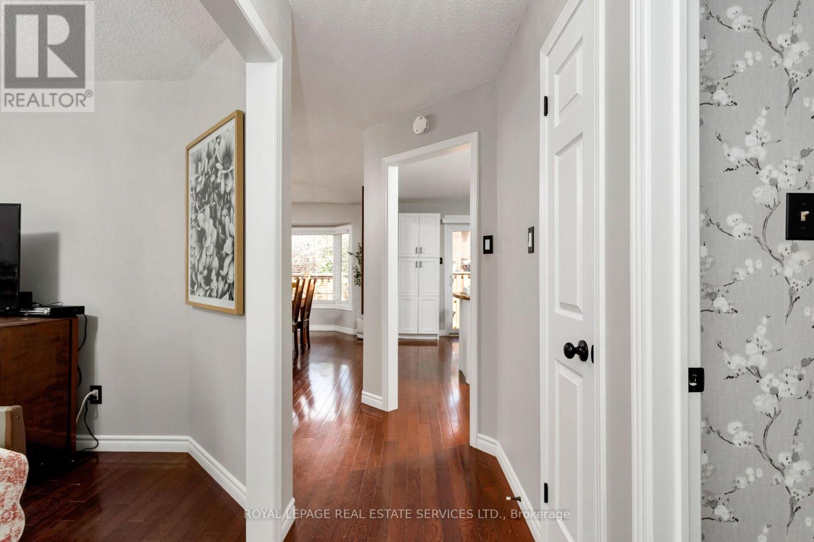 7 - 2006 Glenada Crescent, Oakville, Ontario  L6H 5R9 - Photo 13 - W12704982