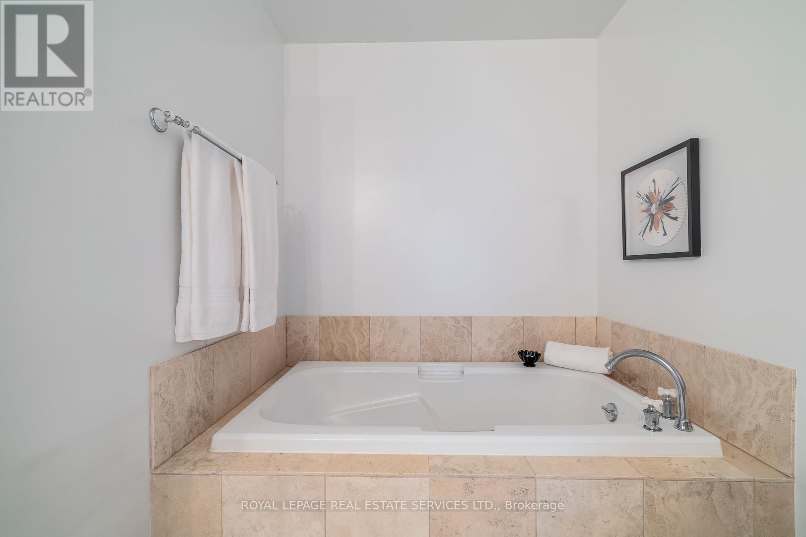 502 - 2662 Bloor Street W, Toronto, Ontario  M8X 2Z7 - Photo 17 - W12704986