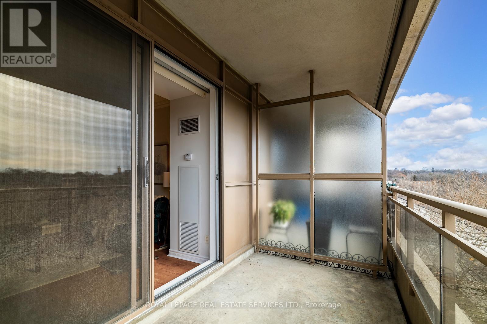 502 - 2662 Bloor Street W, Toronto, Ontario  M8X 2Z7 - Photo 21 - W12704986