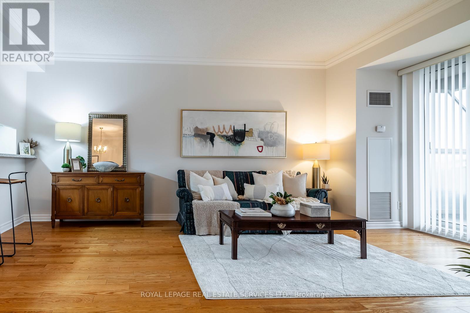 502 - 2662 Bloor Street W, Toronto, Ontario  M8X 2Z7 - Photo 6 - W12704986