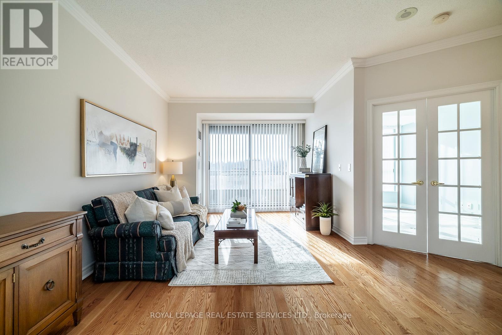 502 - 2662 Bloor Street W, Toronto, Ontario  M8X 2Z7 - Photo 8 - W12704986