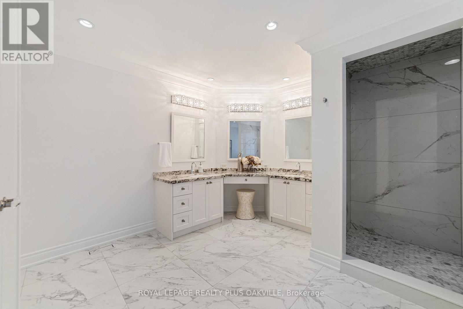 1189 Glen Road, Mississauga, Ontario  L5H 3K7 - Photo 30 - W12705008