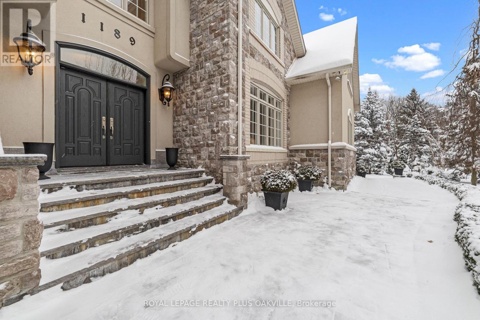 1189 Glen Road, Mississauga, Ontario  L5H 3K7 - Photo 44 - W12705008
