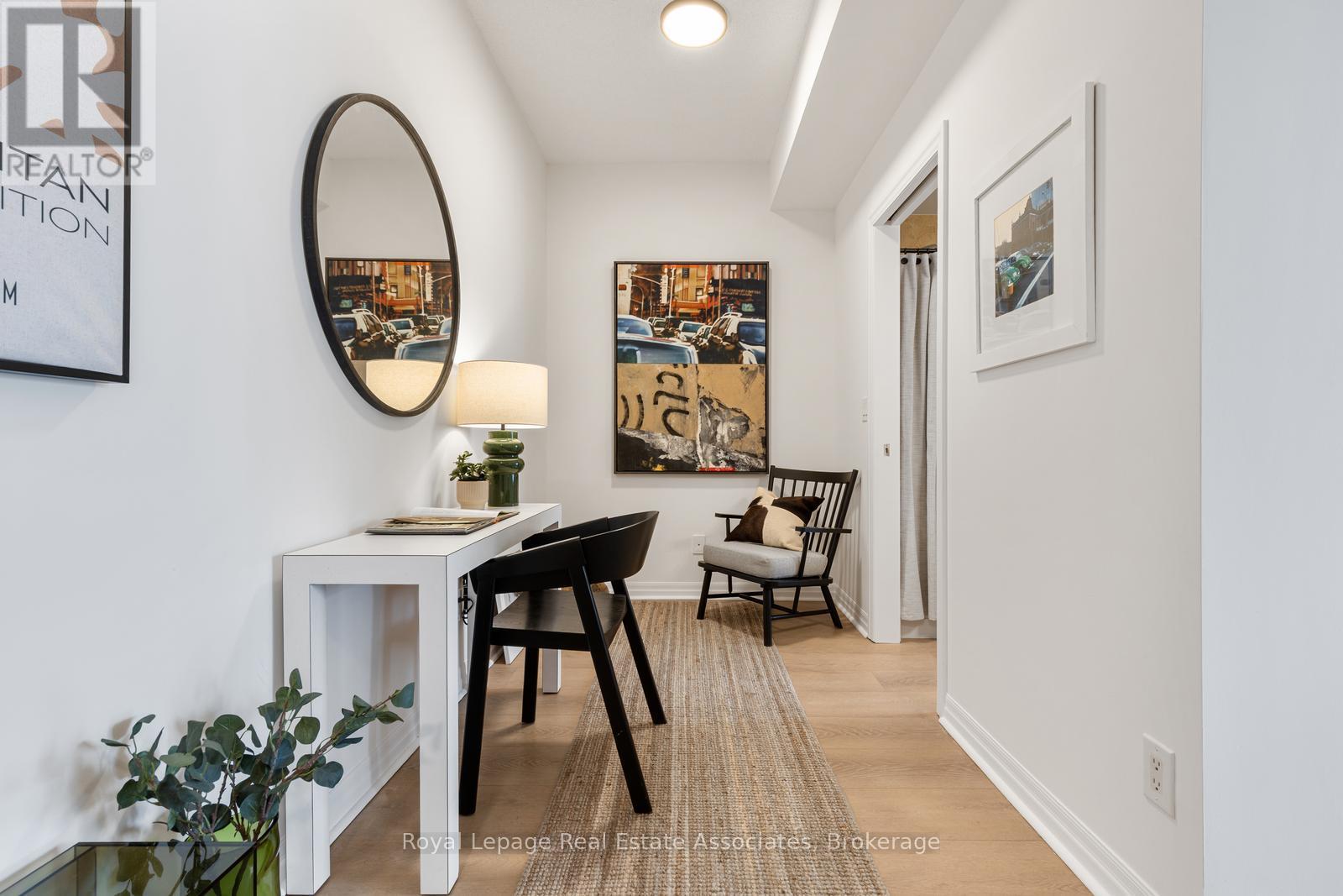 3101 - 225 Webb Drive, Mississauga, Ontario  L5B 4P2 - Photo 3 - W12705020