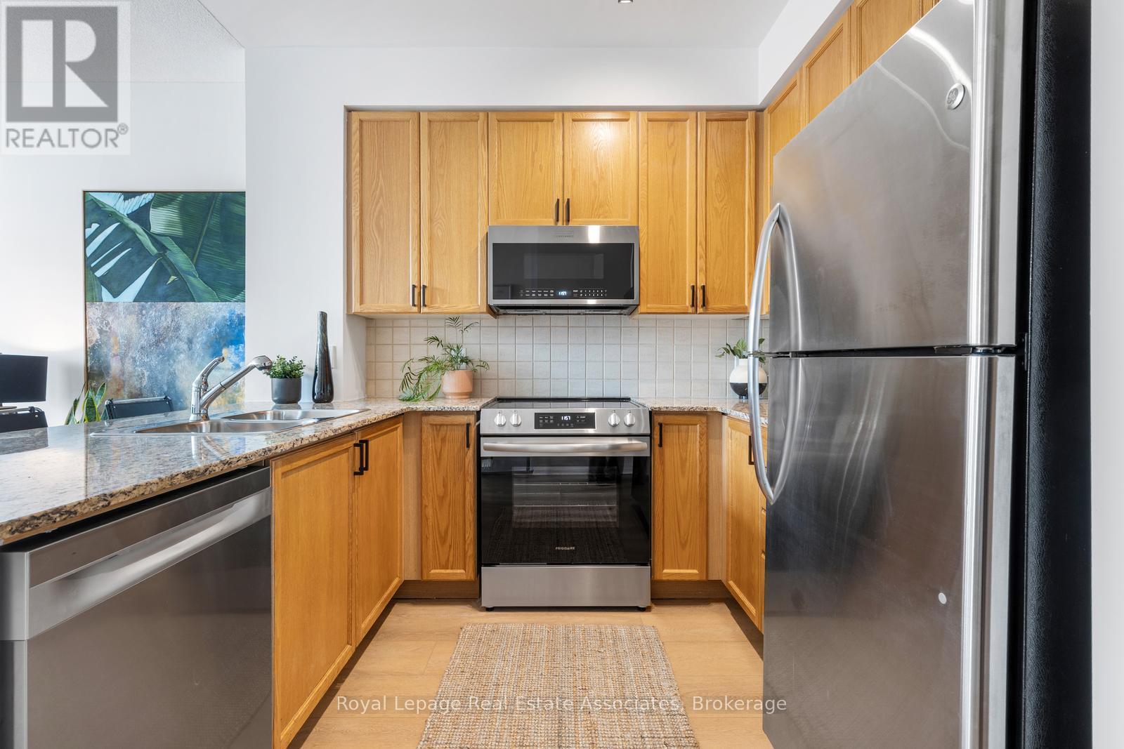 3101 - 225 Webb Drive, Mississauga, Ontario  L5B 4P2 - Photo 8 - W12705020