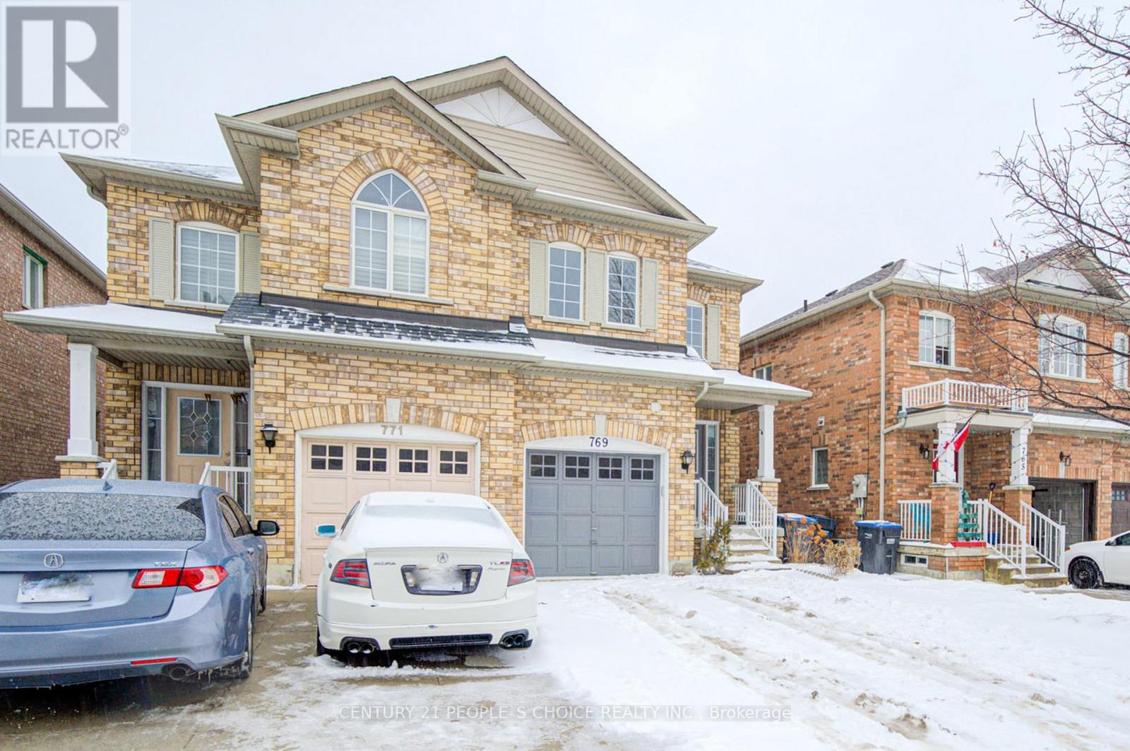 769 Fable Crescent, Mississauga, Ontario  L5W 1S1 - Photo 2 - W12705034