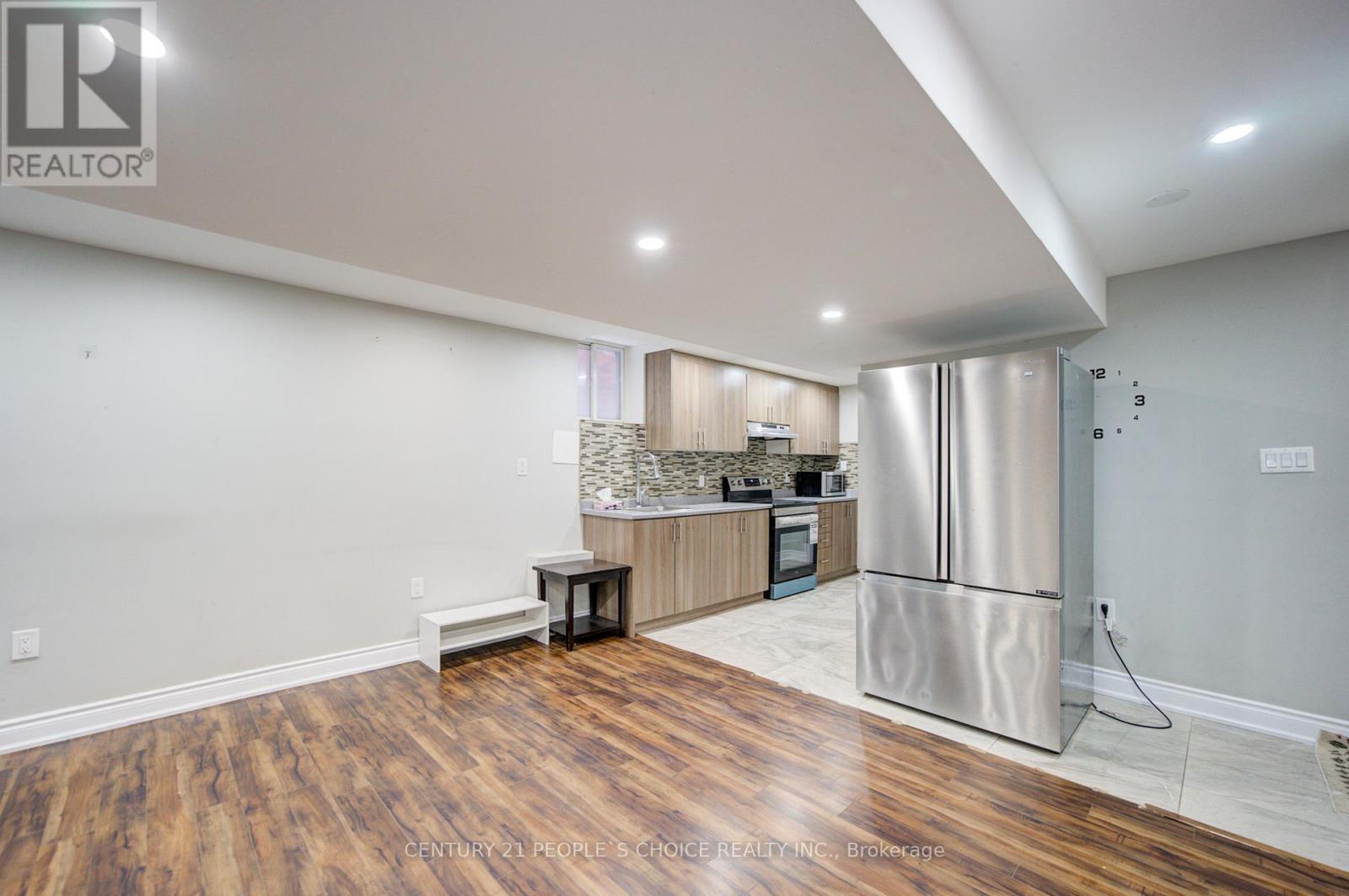 769 Fable Crescent, Mississauga, Ontario  L5W 1S1 - Photo 40 - W12705034