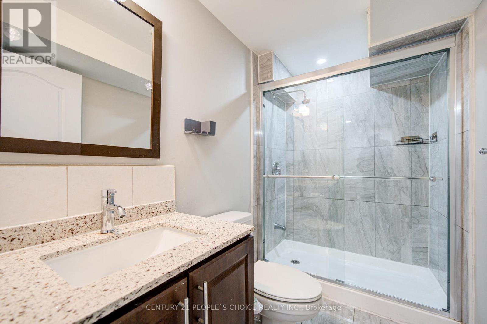 769 Fable Crescent, Mississauga, Ontario  L5W 1S1 - Photo 48 - W12705034