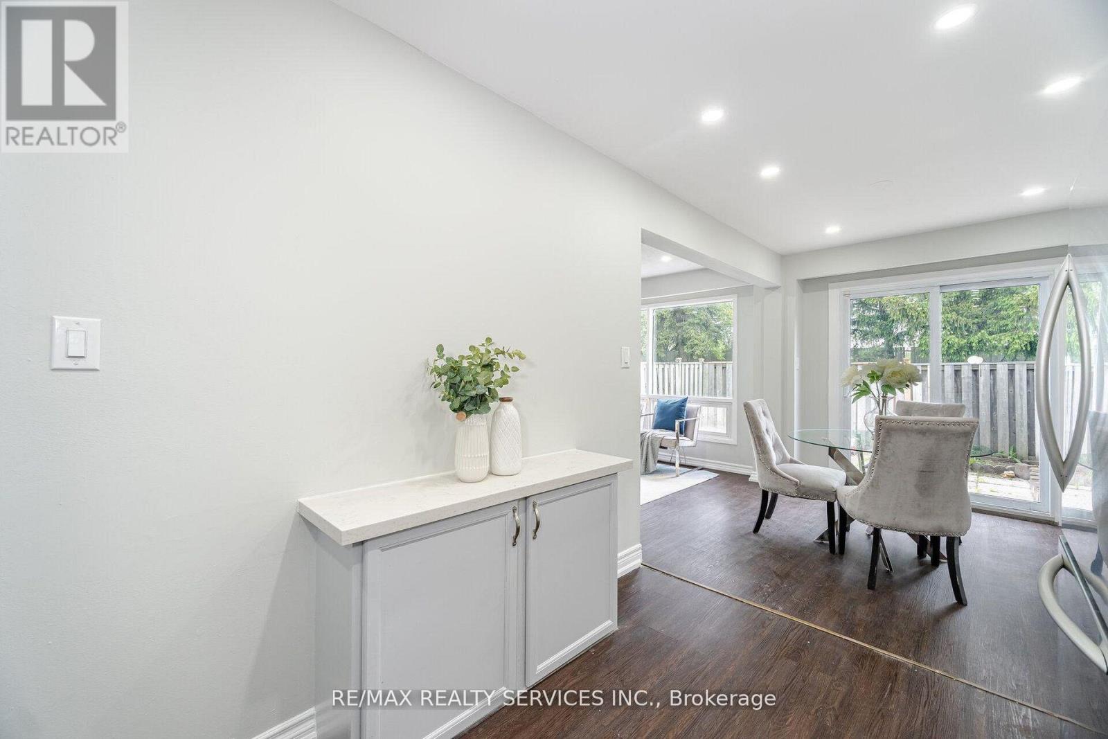 65 - 3525 Brandon Gate Drive, Mississauga, Ontario  L4T 3M3 - Photo 20 - W12705090