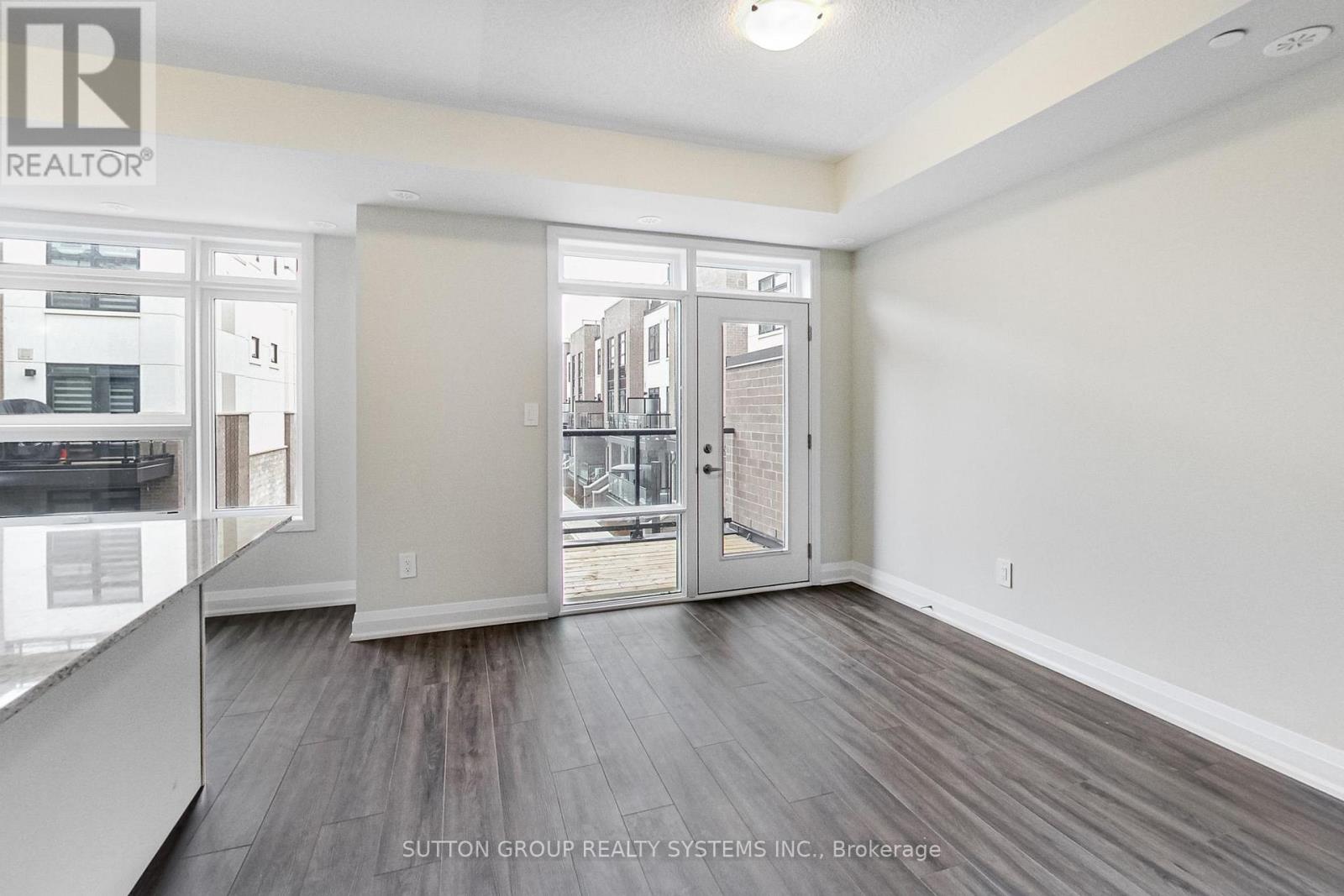 114 - 1581 Rose Way, Milton, Ontario  L9E 0J2 - Photo 10 - W12705132