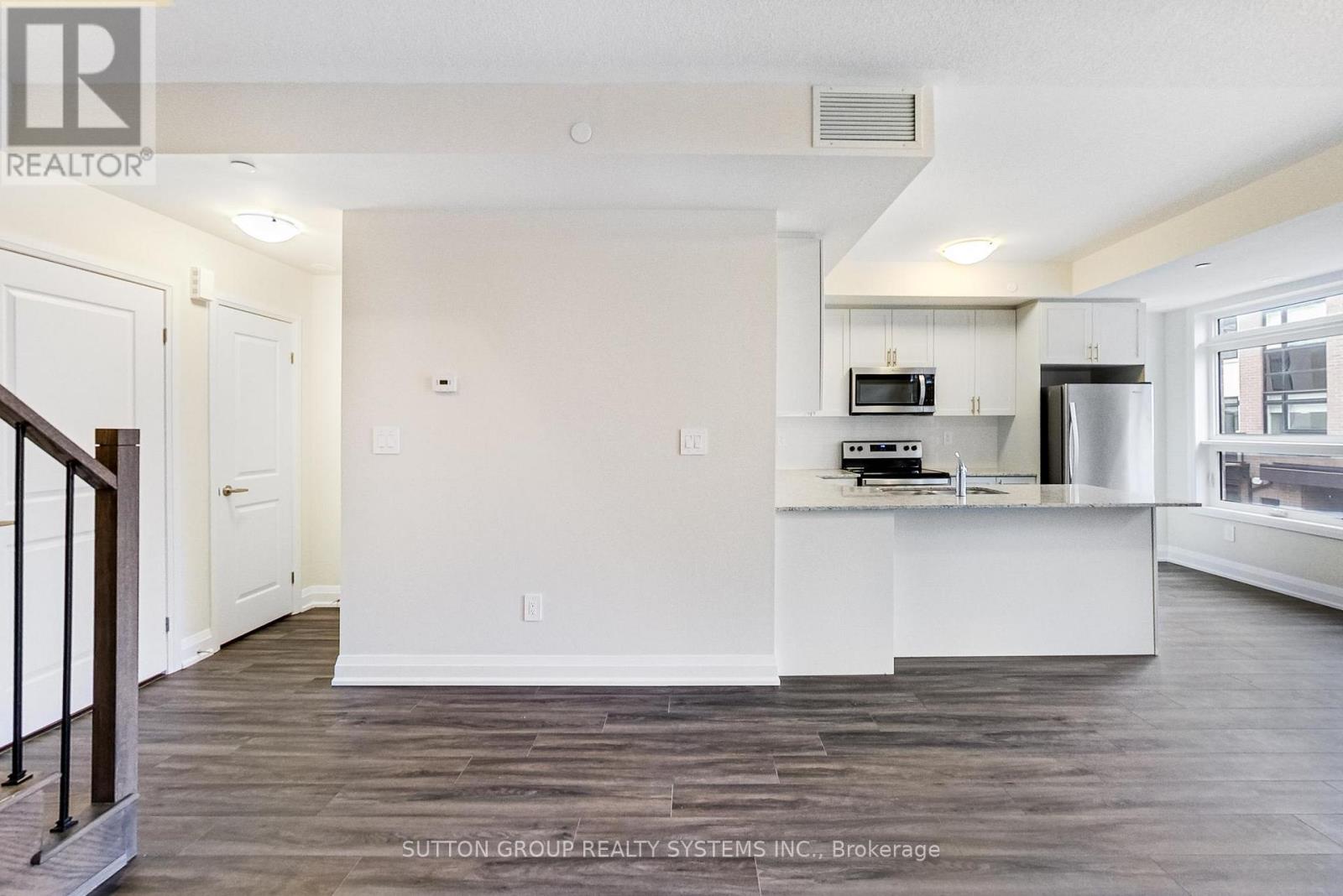 114 - 1581 Rose Way, Milton, Ontario  L9E 0J2 - Photo 13 - W12705132