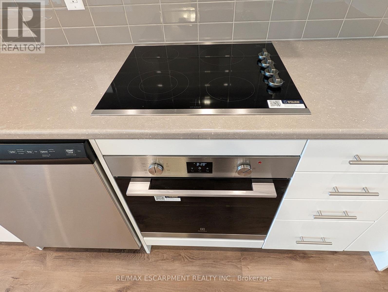 612 - 461 Green Road, Hamilton, Ontario  L8E 0L5 - Photo 4 - X12704996