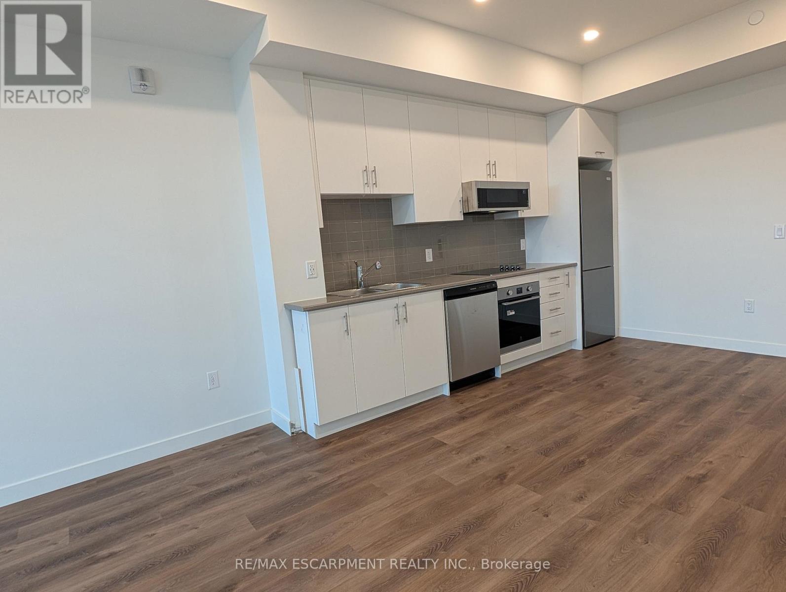 612 - 461 Green Road, Hamilton, Ontario  L8E 0L5 - Photo 6 - X12704996