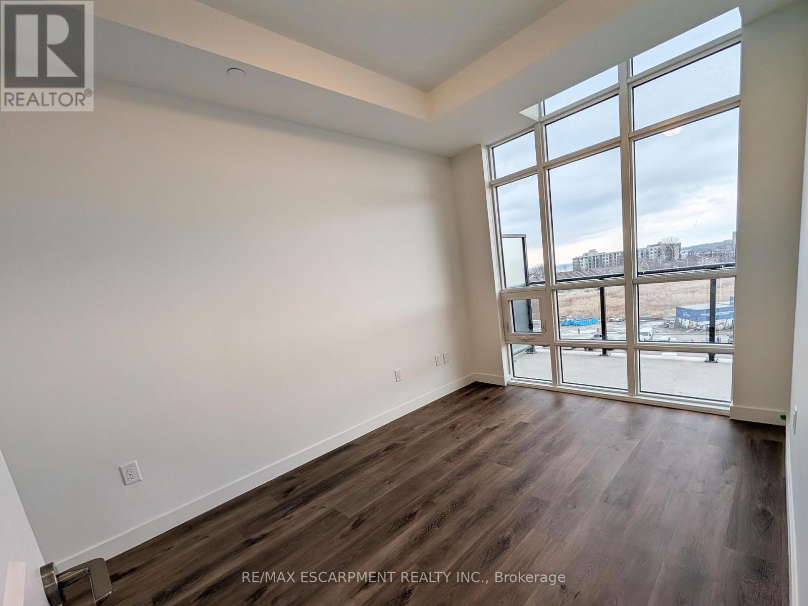 612 - 461 Green Road, Hamilton, Ontario  L8E 0L5 - Photo 7 - X12704996