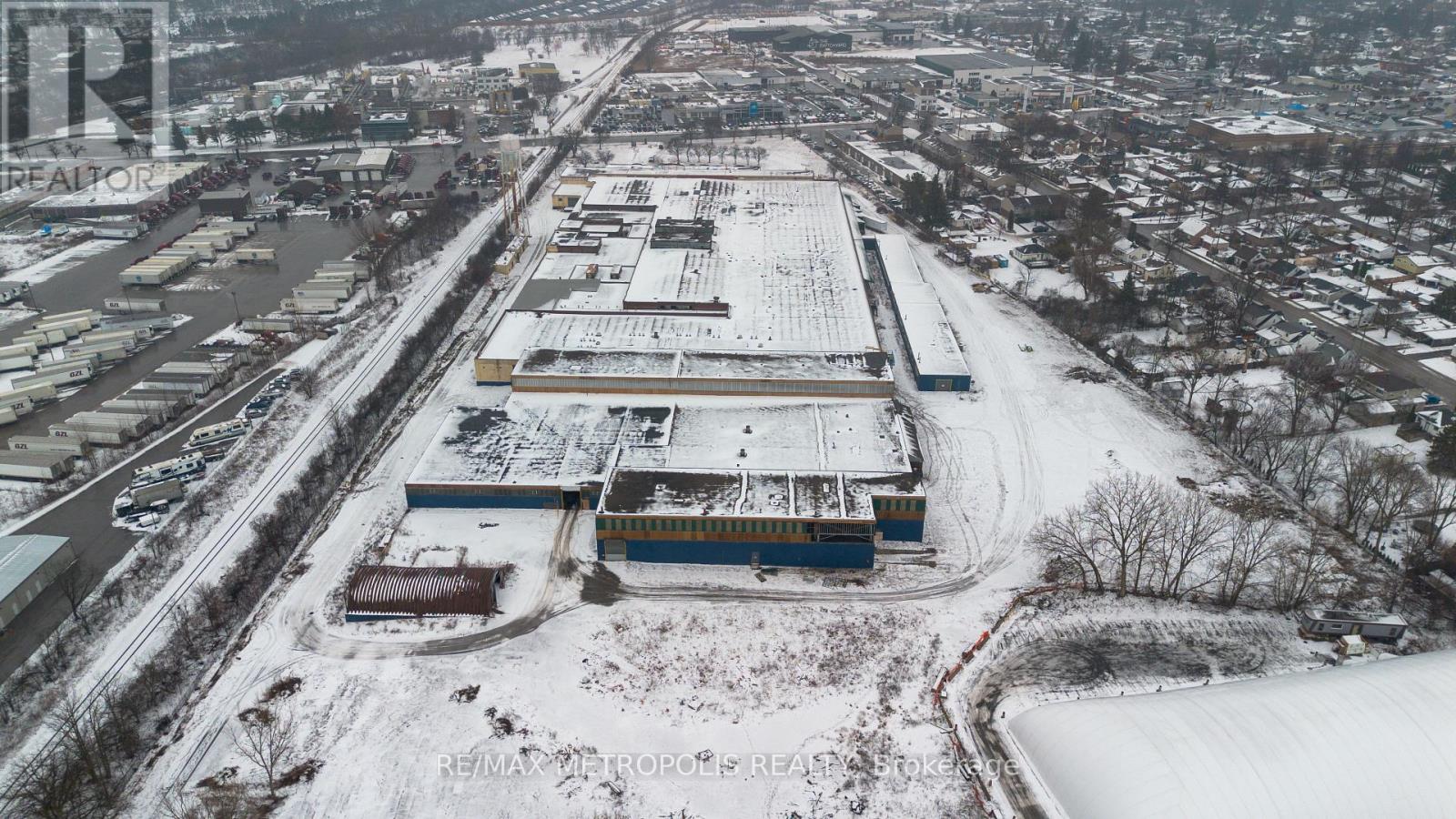 5881 Thorold Stone Road, Niagara Falls, Ontario  L2J 1A1 - Photo 2 - X12705012