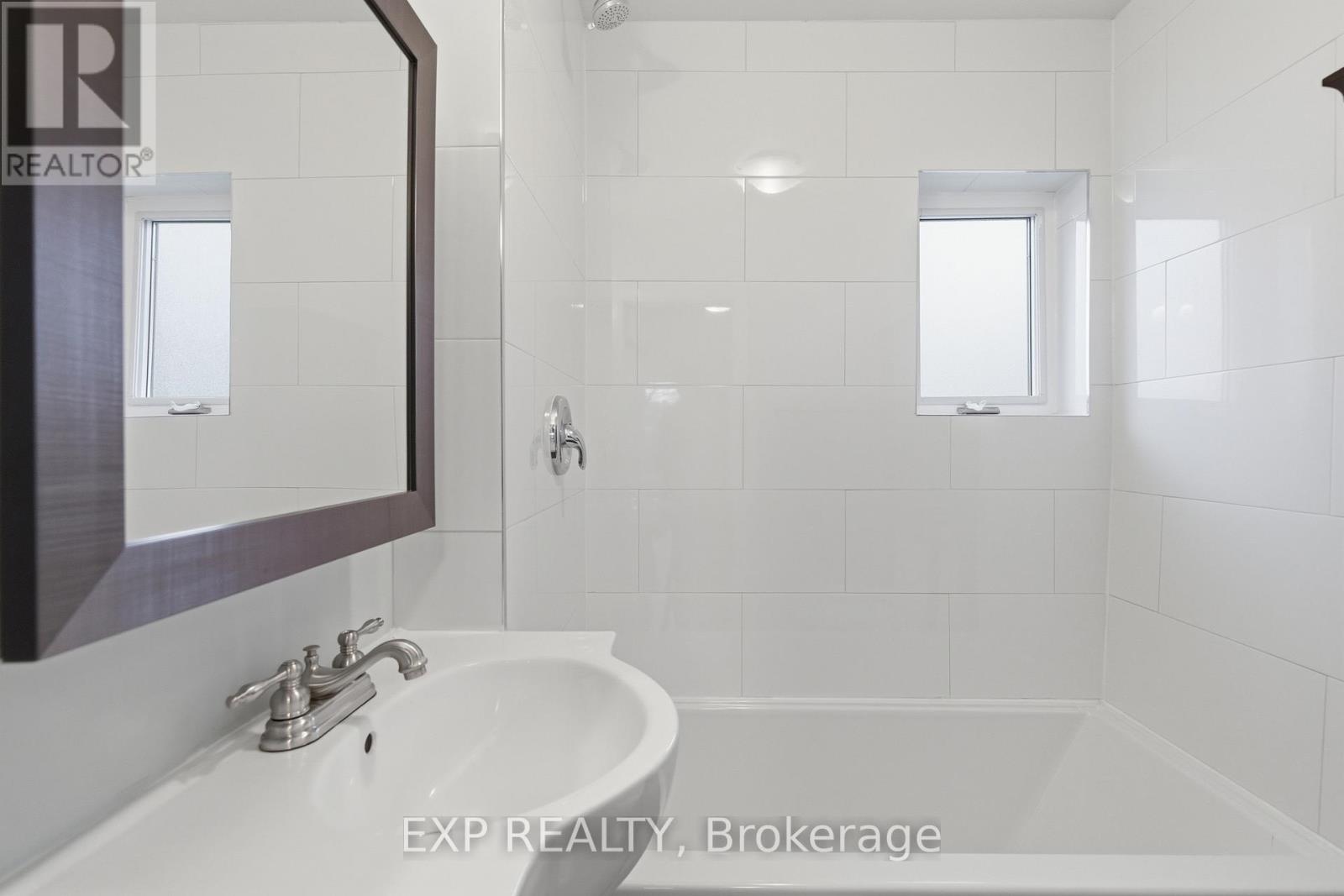 149 Lottridge Street, Hamilton, Ontario  L8L 6V5 - Photo 13 - X12705088