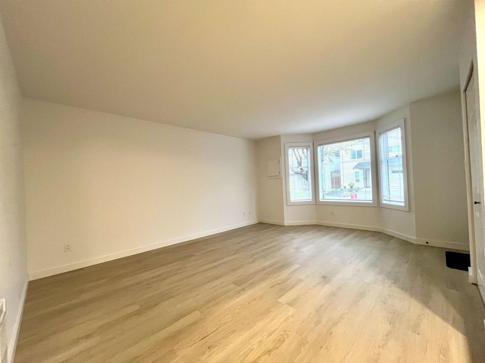 8579 Mccutcheon Avenue, Chilliwack Proper South, Chilliwack, British Columbia  V2P 7L3 - Photo 5 - R3079961