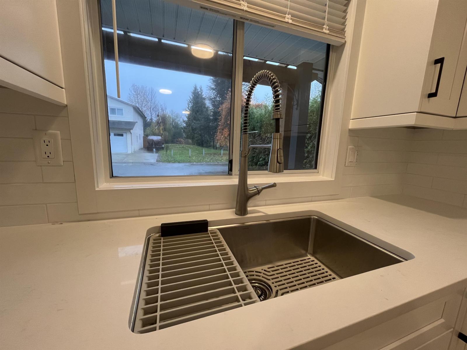 8579 Mccutcheon Avenue, Chilliwack Proper South, Chilliwack, British Columbia  V2P 7L3 - Photo 13 - R3079961