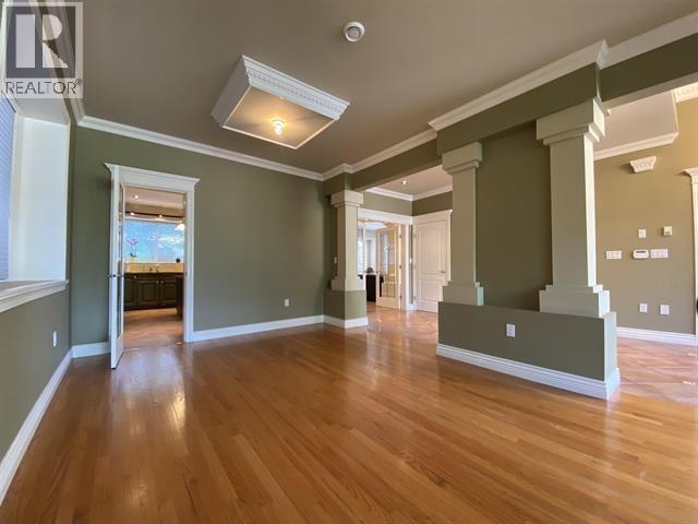 467 W KINGS ROAD, North Vancouver, British Columbia