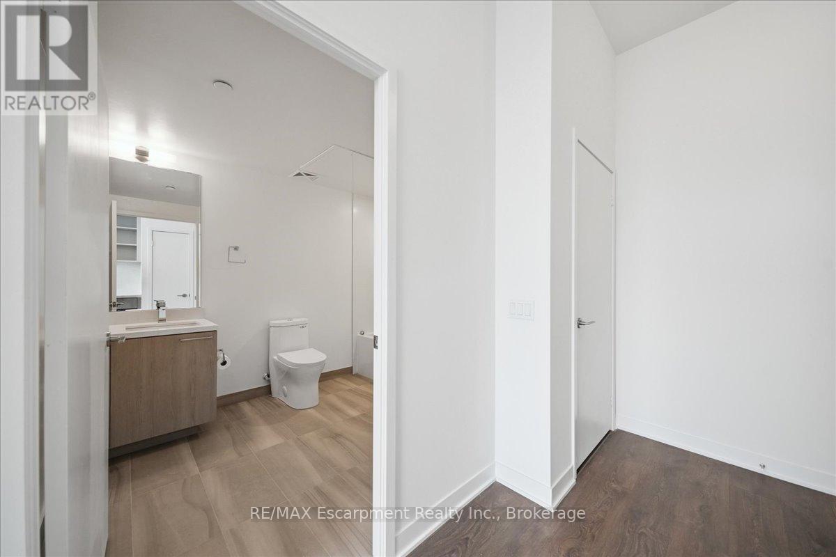 2604 - 260 Malta Avenue, Brampton, Ontario  L6Y 6L7 - Photo 10 - W12705186