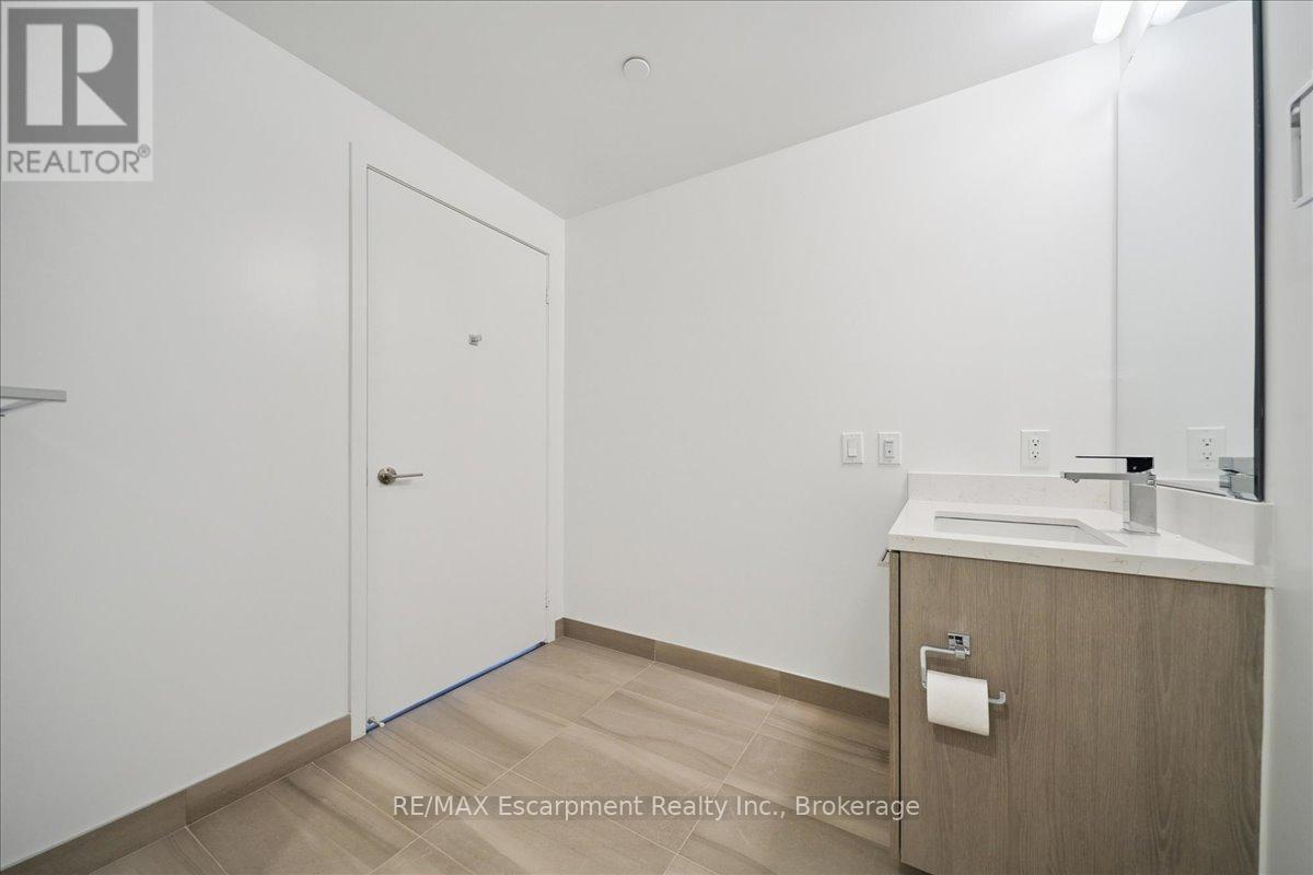 2604 - 260 Malta Avenue, Brampton, Ontario  L6Y 6L7 - Photo 13 - W12705186