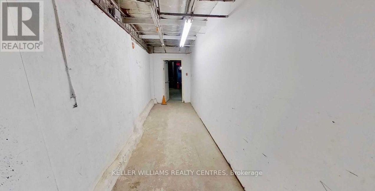 Lower - 16 King Street W, Oshawa, Ontario  L1H 1A3 - Photo 4 - E12704302